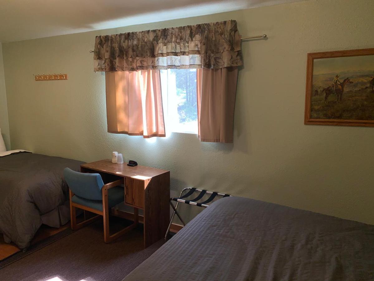 Glacier Haven Inn Пиннакл Экстерьер фото