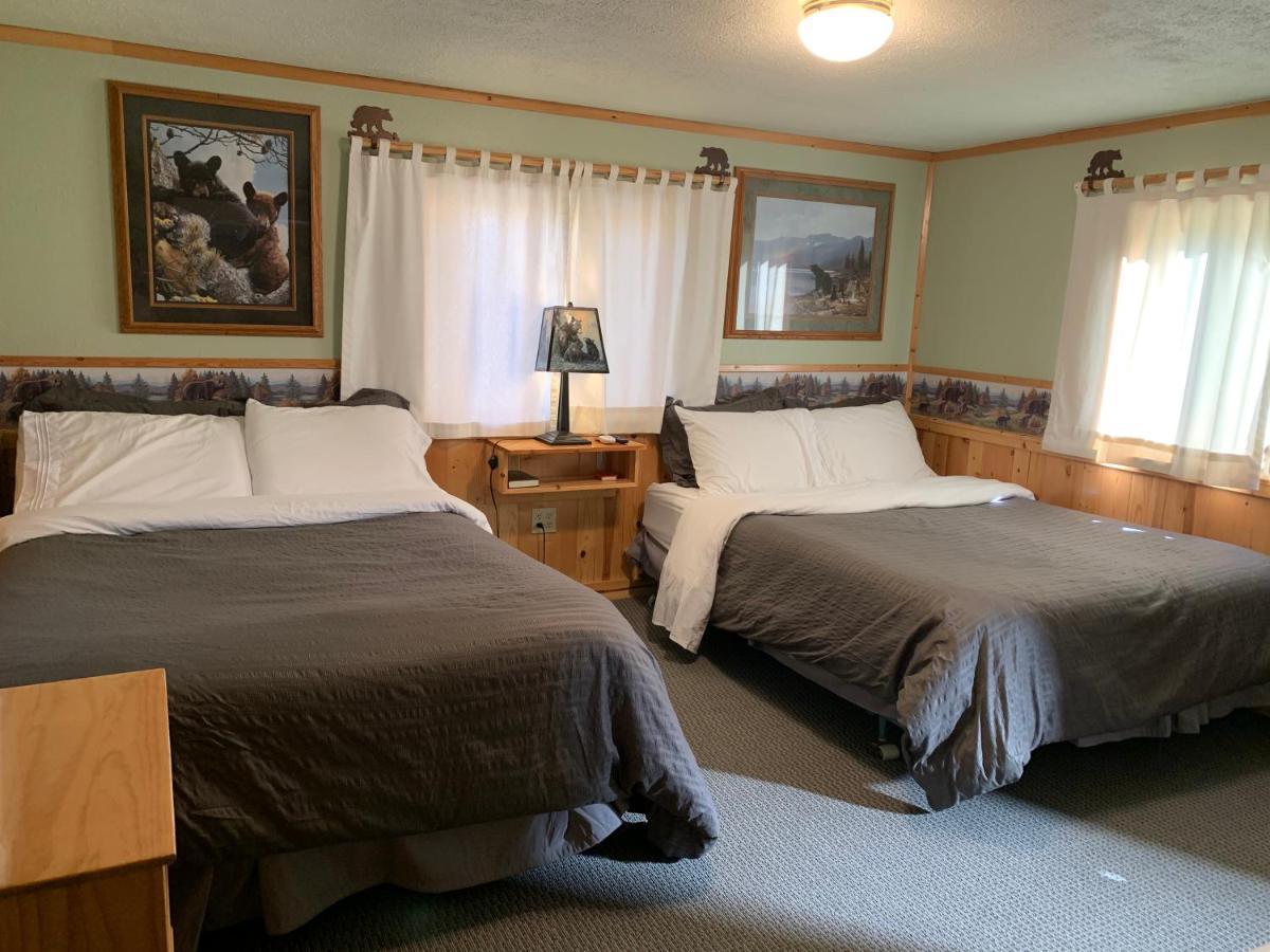 Glacier Haven Inn Пиннакл Экстерьер фото