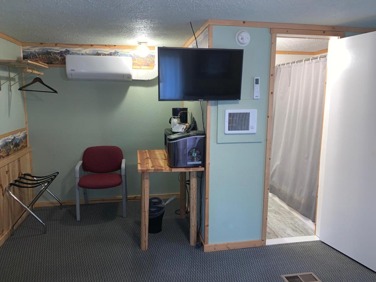 Glacier Haven Inn Пиннакл Экстерьер фото